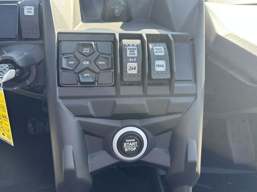 2025 Can-Am® Maverick X3 MAX RS Turbo Fiery Red & Hyper Silver