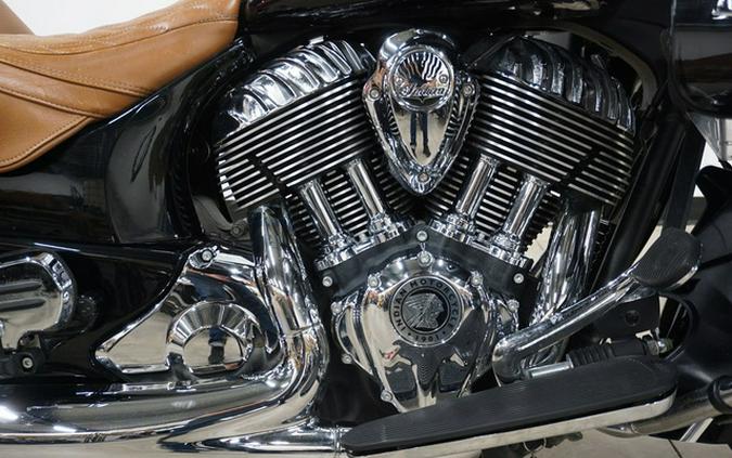 2015 Indian Roadmaster Thunder Black