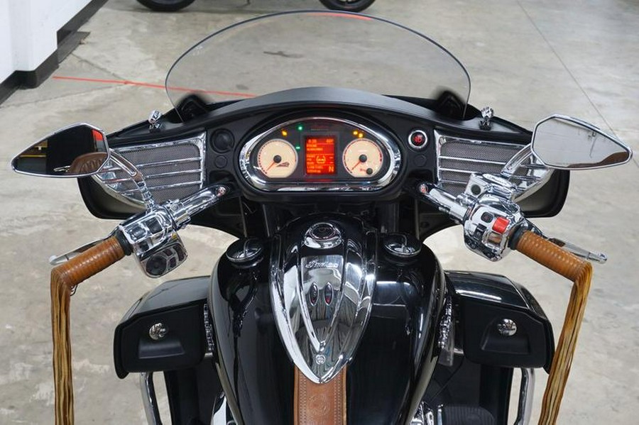 2015 Indian Motorcycle® Roadmaster™ Thunder Black