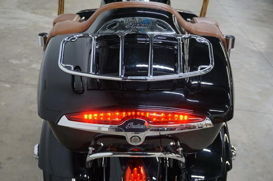 2015 Indian Motorcycle® Roadmaster™ Thunder Black