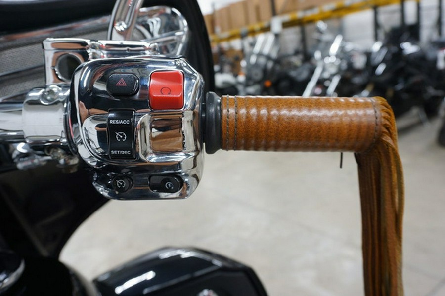 2015 Indian Roadmaster Thunder Black