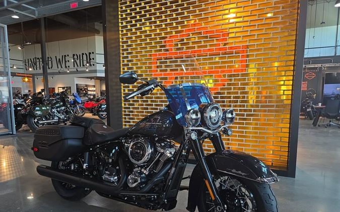 2026 Harley-Davidson® Heritage Classic® FLHC
