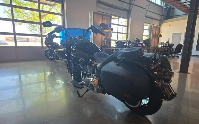 2026 Harley-Davidson® Heritage Classic® FLHC
