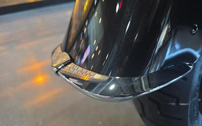 2026 Harley-Davidson® Heritage Classic® FLHC