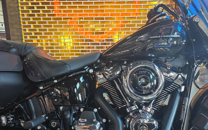 2026 Harley-Davidson® Heritage Classic® FLHC