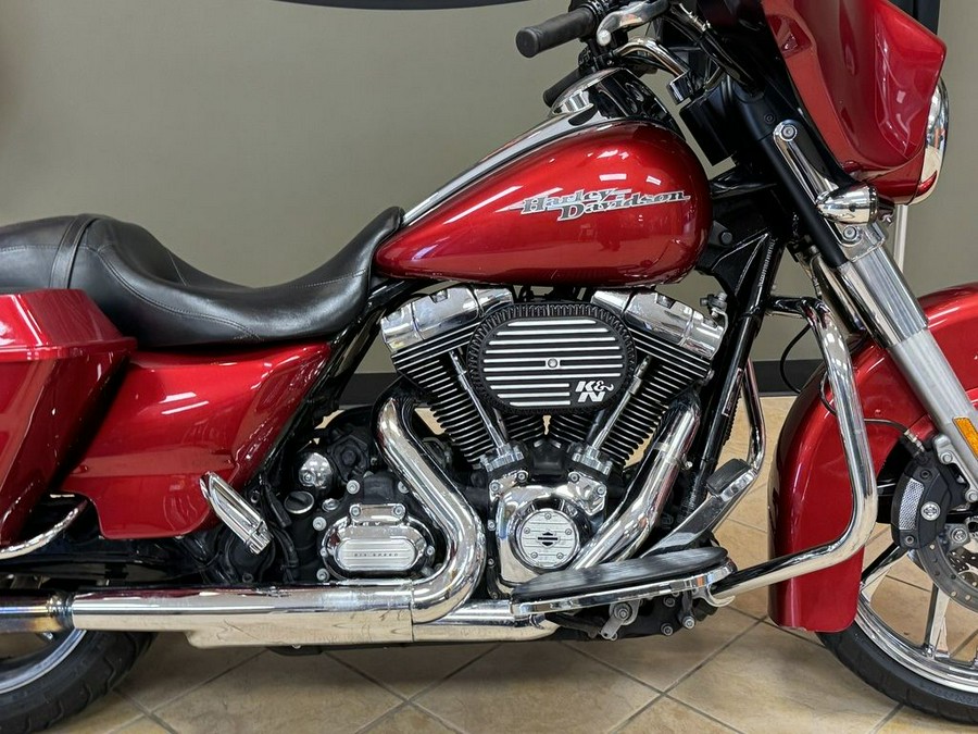 2013 Harley-Davidson Street Glide® Base