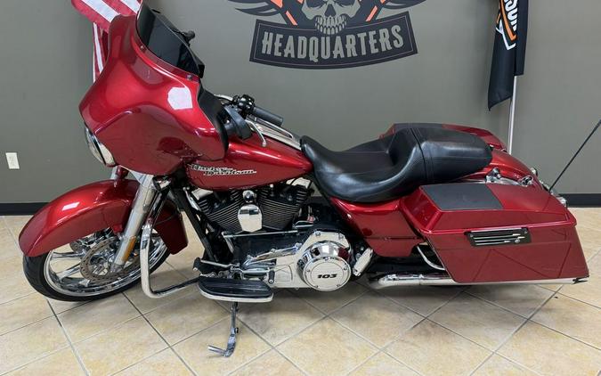 2013 Harley-Davidson Street Glide® Base