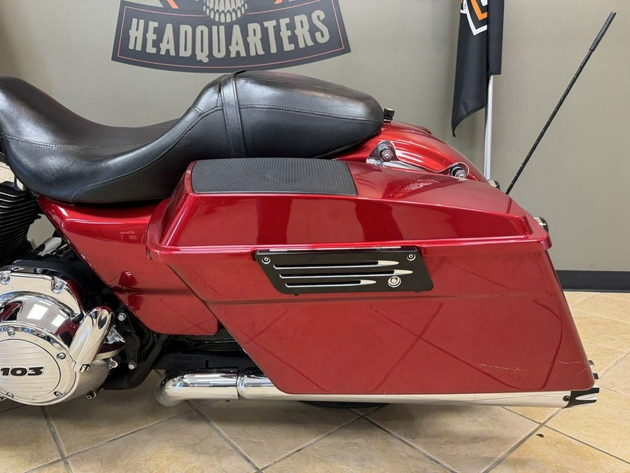 2013 Harley-Davidson Street Glide® Base