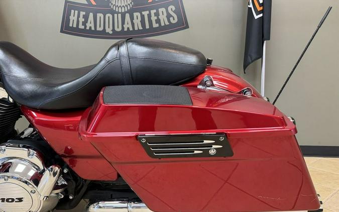 2013 Harley-Davidson Street Glide® Base