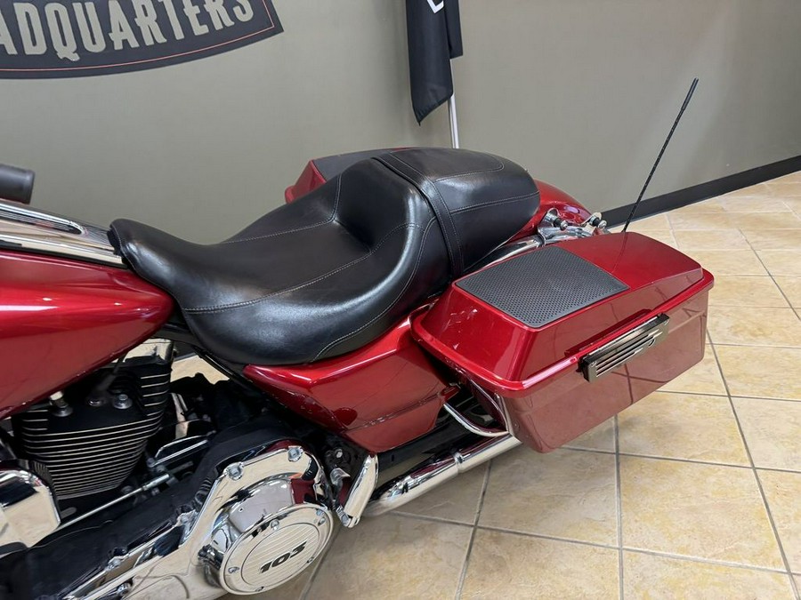 2013 Harley-Davidson Street Glide® Base