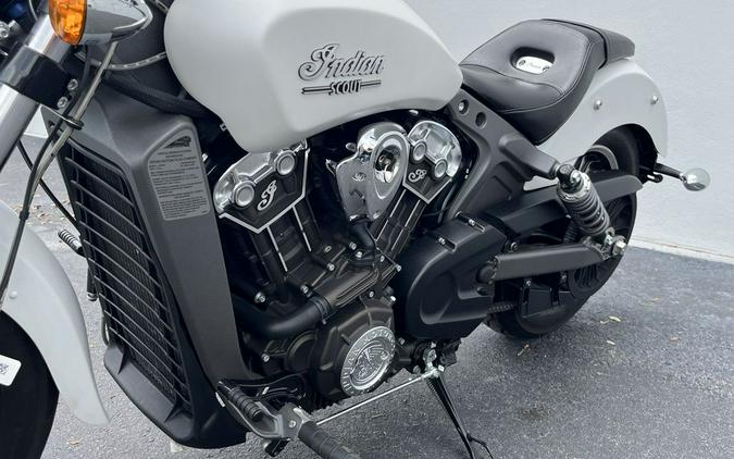 2020 Indian Motorcycle® Scout® ABS White Smoke