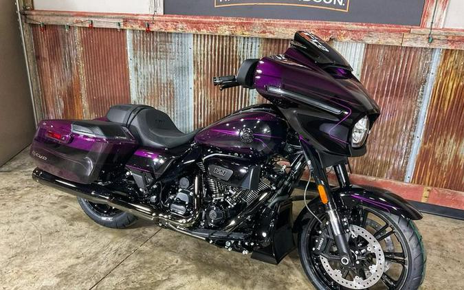 2025 Harley-Davidson® FLHXSE - CVO™ Street Glide®