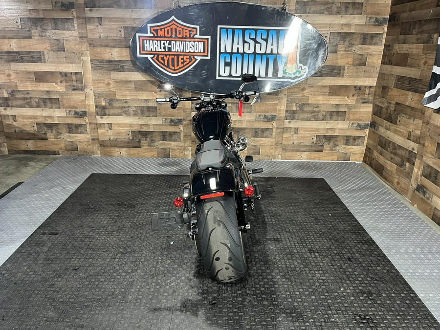 2018 Harley-Davidson Softail® Breakout® 114