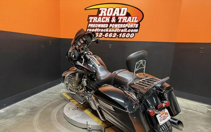 2017 Harley-Davidson Street Glide FLHXS - Special