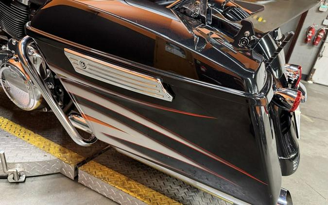 2017 Harley-Davidson Street Glide FLHXS - Special