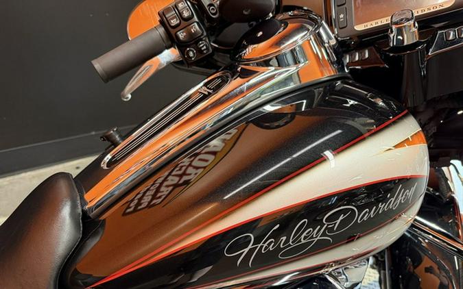 2017 Harley-Davidson Street Glide FLHXS - Special