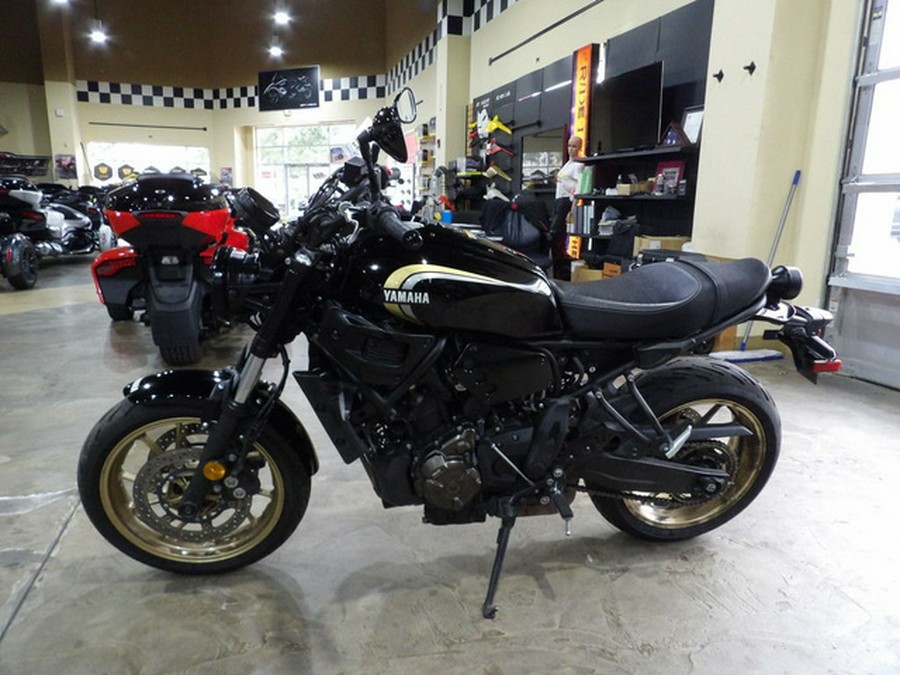 2022 Yamaha XSR 700