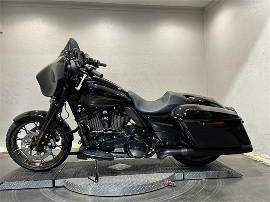 Harley-Davidson Street Glide ST 2023 FLHXST 84338900 BLACK