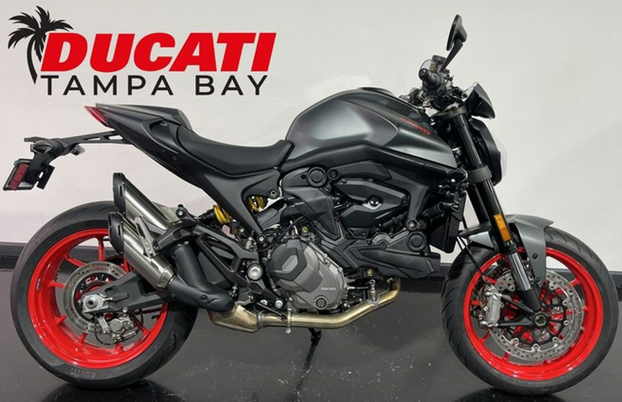 2024 Ducati Monster Plus