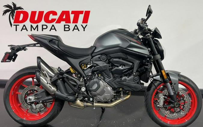 2024 Ducati Monster Plus