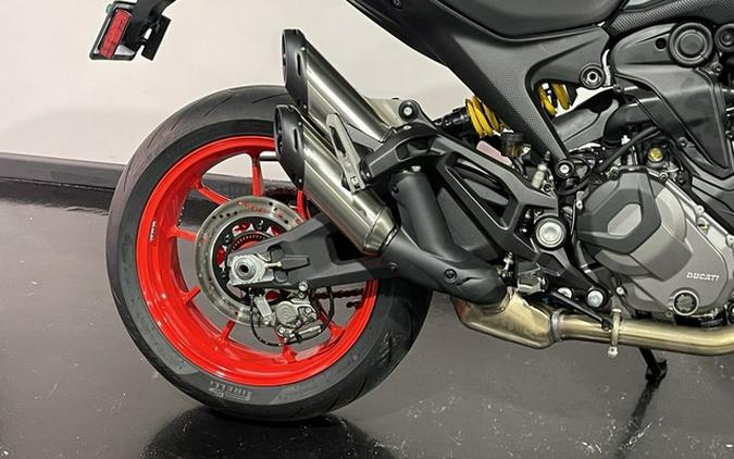 2024 Ducati Monster Plus