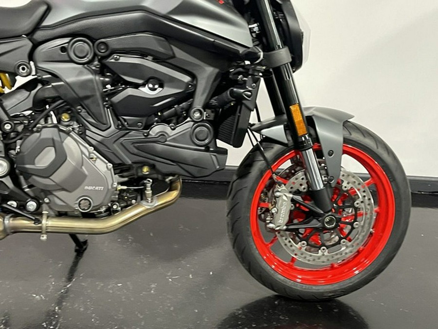 2024 Ducati Monster Plus