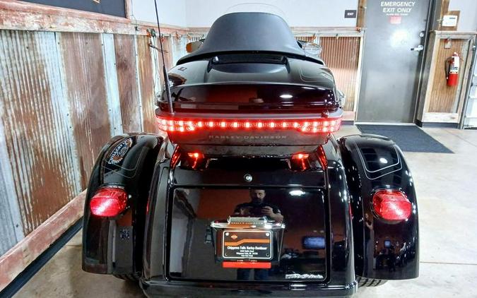 2025 Harley-Davidson® FLHTCUTG - Tri Glide® Ultra