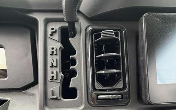 2026 Can-Am® Defender Limited HD11 Desert Tan & Carbon Black