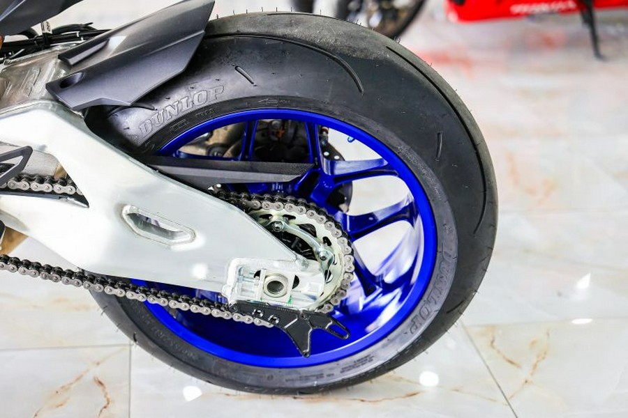 2020 Yamaha YZF-R1M
