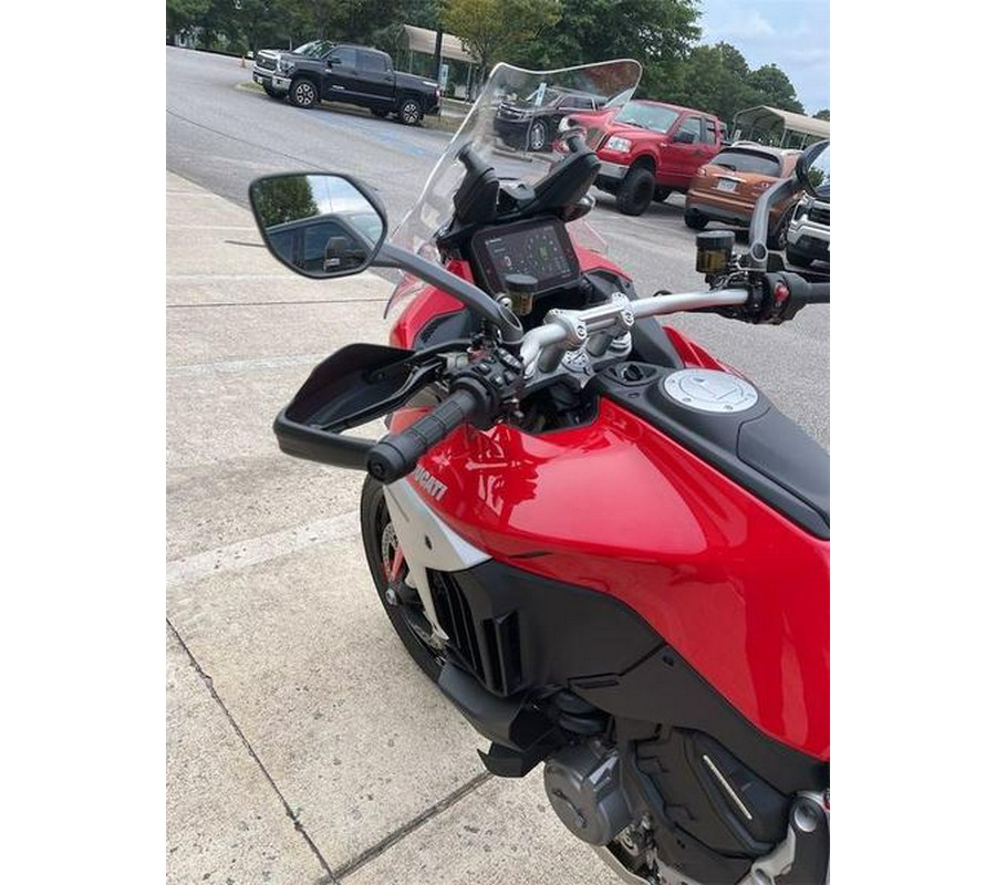 2023 Ducati Multistrada V4S Ducati Red - Alloy Wheels