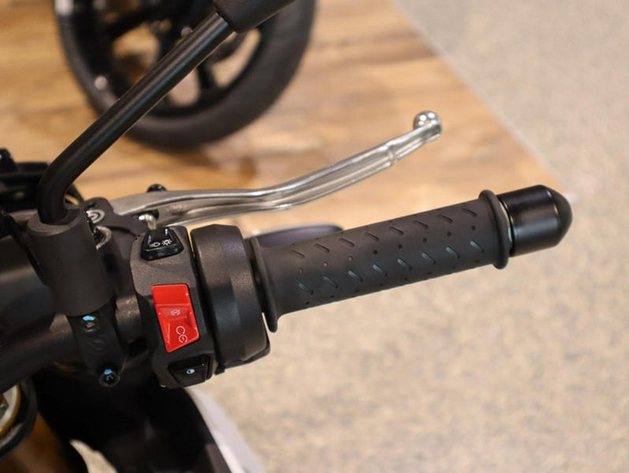 2024 Aprilia® Tuono V4 Factory 1100