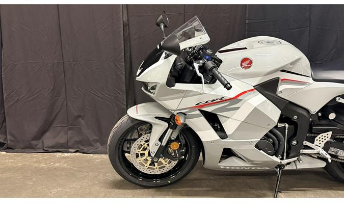 2026 CBR600RR - Honda