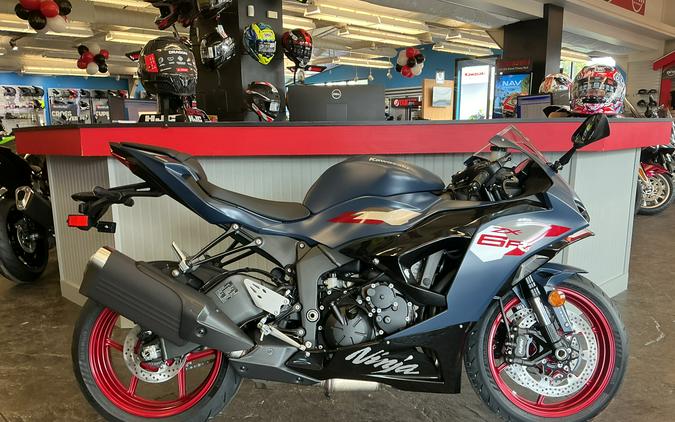 2027 Ninja ZX-6R ABS - Kawasaki