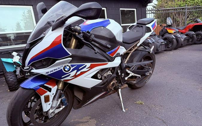 2022 BMW S 1000 RR Light White Racing Blue Racing Red
