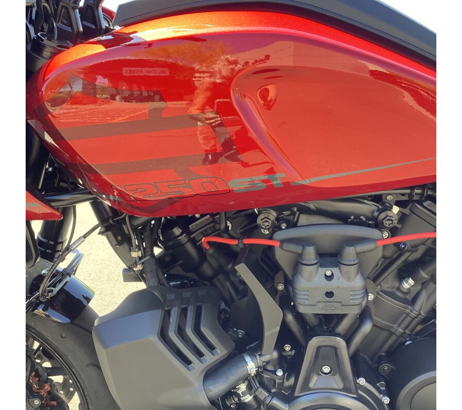 RA1250ST 2025 Pan America® 1250 ST