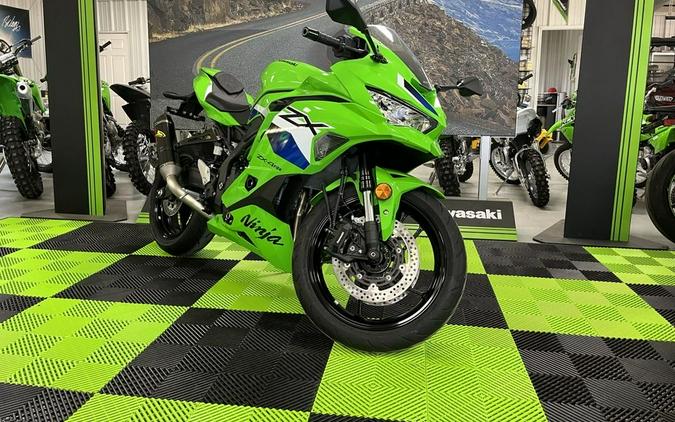 2026 Kawasaki Ninja® ZX™-4RR ABS