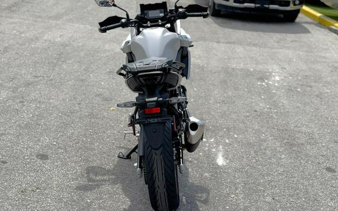 2027 Suzuki SV 7GX