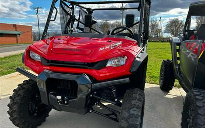 2024 Honda Pioneer 1000-5