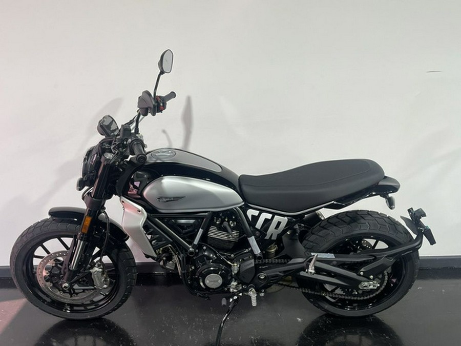 2024 Ducati Scrambler Icon (2G) Black