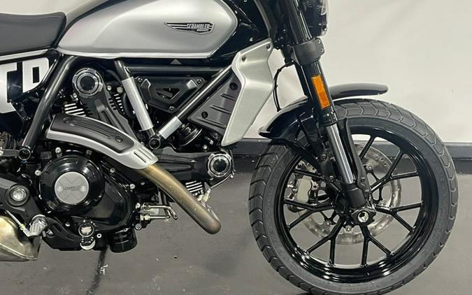 2024 Ducati Scrambler Icon (2G) Black