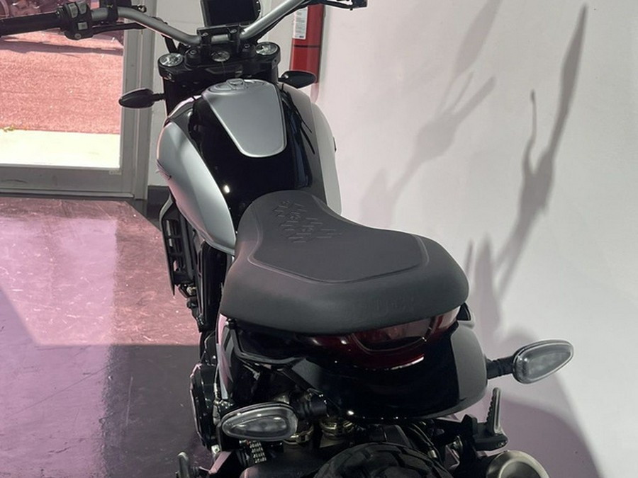 2024 Ducati Scrambler Icon (2G) Black