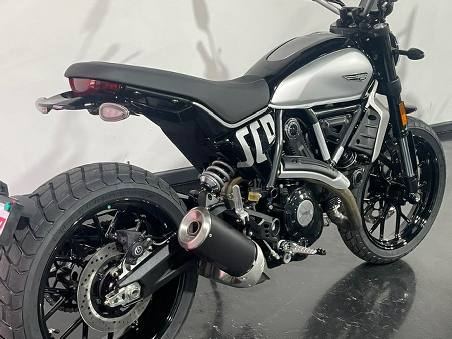 2024 Ducati Scrambler Icon (2G) Black