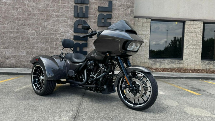 2023 Harley-Davidson® FLTRT - Road Glide® 3