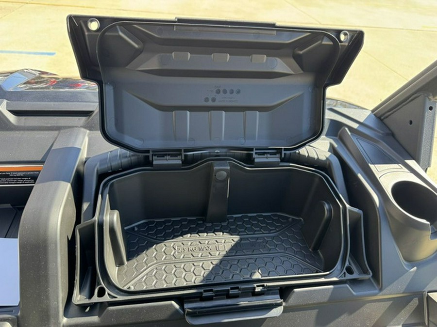 2025 Can-Am Defender MAX XT HD9