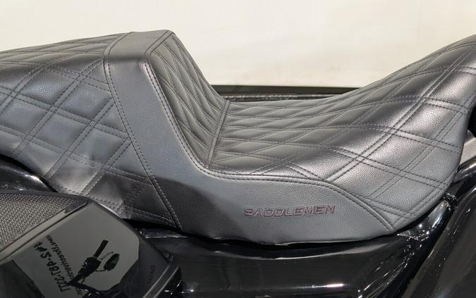 2019 Harley-Davidson® Road Glide® Vivid Black