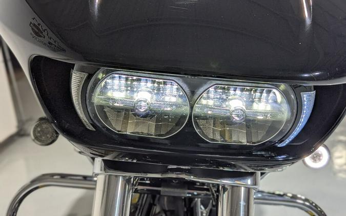 2019 Harley-Davidson® Road Glide® Vivid Black