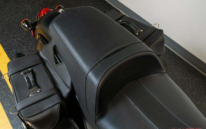 2019 Indian Motorcycle CHIEF DARK HORSE 111CI