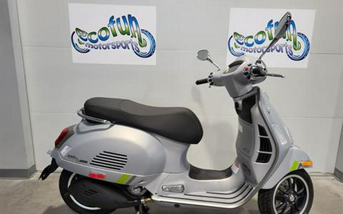 2024 Vespa GTS Super 300 Tech