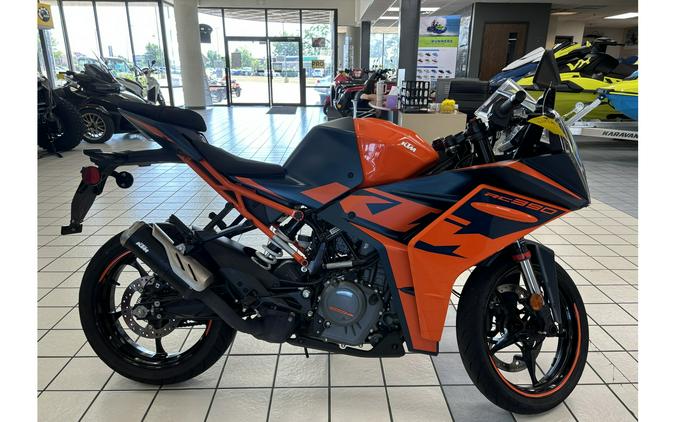 2022 KTM RC 390