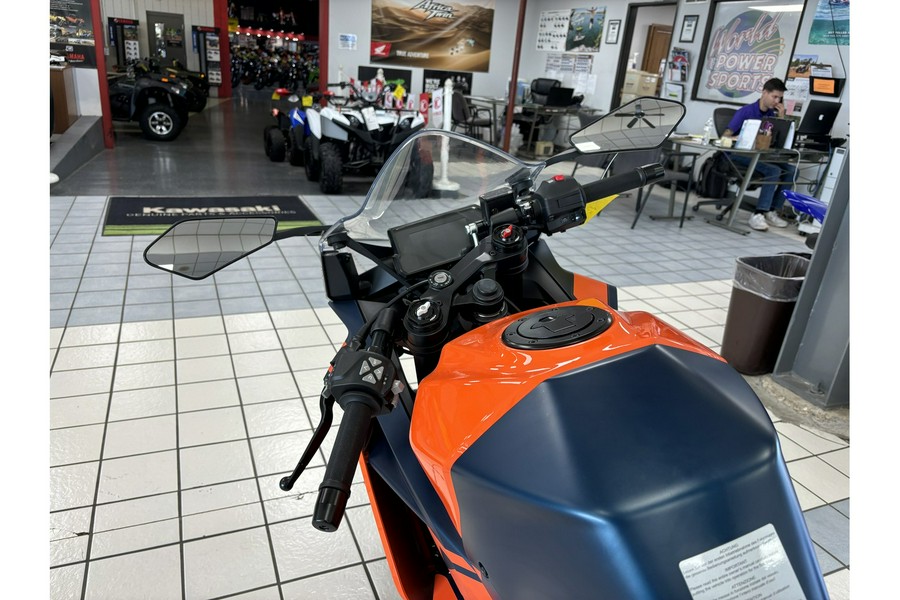 2022 KTM RC 390